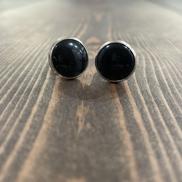 🌟3x Host Pick🌟Men’s Black & Silver Cuff Links - Picture 3 of 5